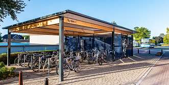 nahsh newsletter 0223 bikeride